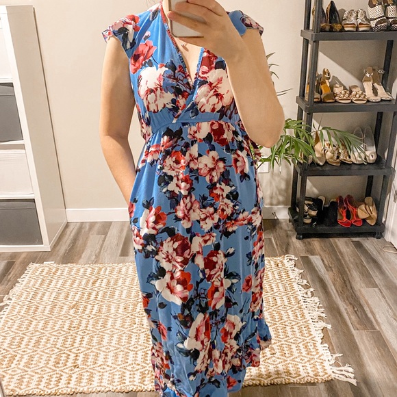 Band of Gypsies Blue Floral Maxi Dress Size Medium - Picture 2 of 9